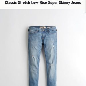 Hollister Light Wash Distressed Super Skinny Jeans